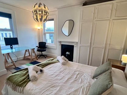 2 Bed Flat, Station Road, BA1