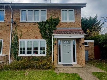 3 Bed Semi-Detached House, Hertford Road, EN11
