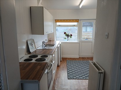 1 Bed Flat, Crag View Road, BD23