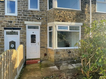 2 Bed Terraced House, Moor End Gardens, HX2