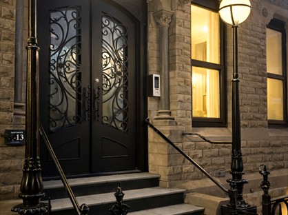 1 Bed Flat, Tudor House, HD6