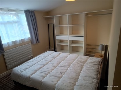 Room in a Shared House, Peartree Way, SG2