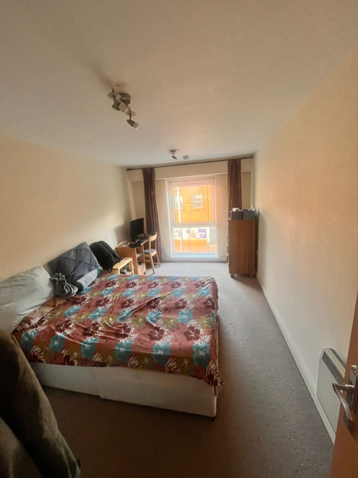 Additional image 5 of 2 Bed Flat, Royal Plaza, S1, N1 7GU