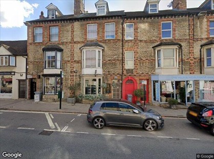 2 Bed Flat, Oxford Street, OX20
