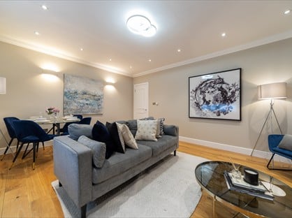 3 Bed Flat, Sydney Place, SW7