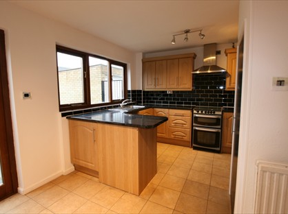 3 Bed Semi-Detached House, Guildford Road, CO1