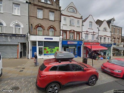 3 Bed Flat, Replingham Road, SW18