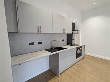 2 Bed Flat, Doncaster Road, S70