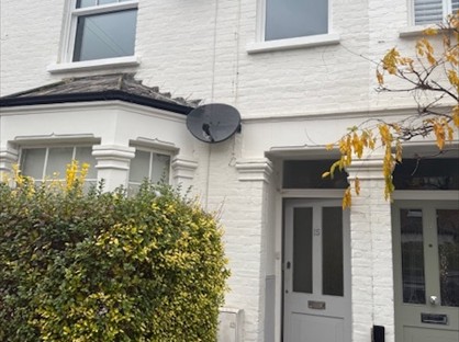 1 Bed Flat, Littleton Street, SW18