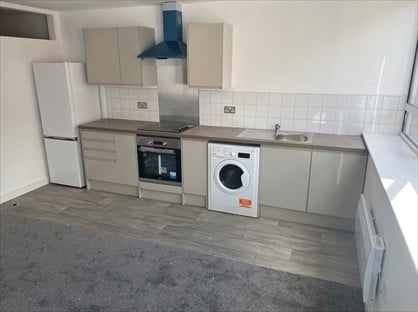 1 Bed Flat, Church Street, NG18