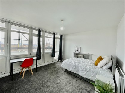 3 Bed Flat, Peveril House, SE1