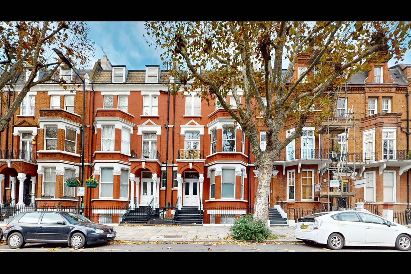 2 Bed Flat, Sutherland Avenue, W9 photo 2