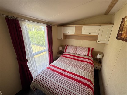 2 Bed Mobile Home, Buckingham Road, NN13