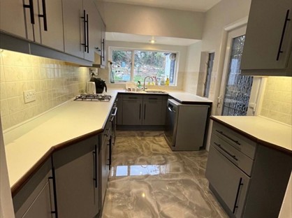 4 Bed Semi-Detached House, Brighton Road, CR8