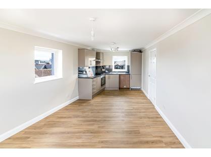 1 Bed Flat, New Street, PL1