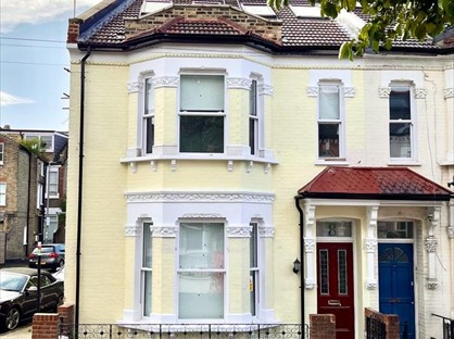 Room in a Shared House, Herndon Road, SW18