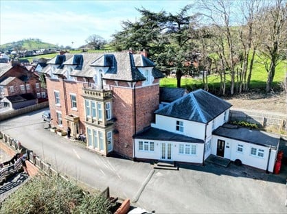 1 Bed Flat, Vyrnwy House, SY22