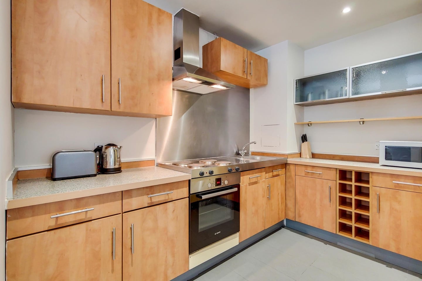 Room in a Shared Flat, Lawrence House, EC1V photo 5