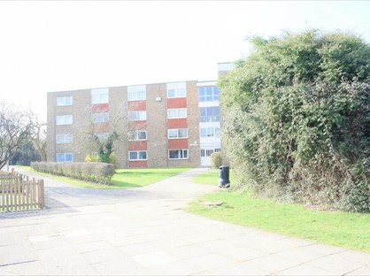 1 Bed Flat, Aelfric Court, MK41