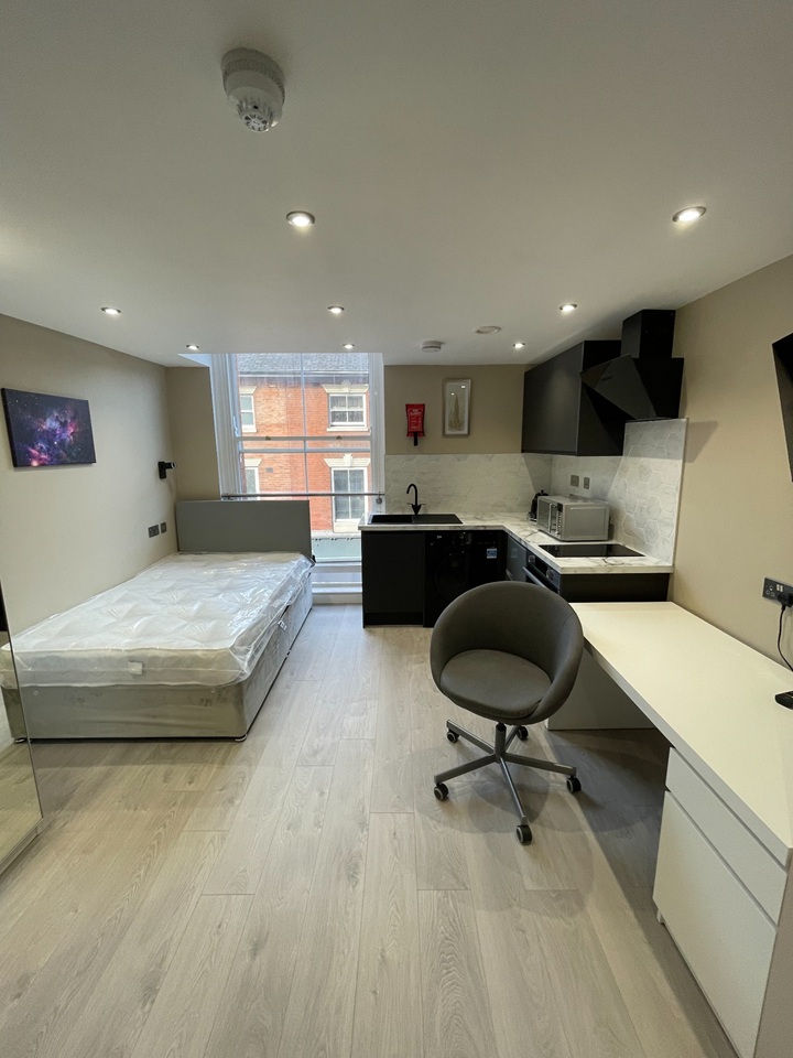 Additional image 2 of Studio Flat, Broad Street, NG1, N1 7GU