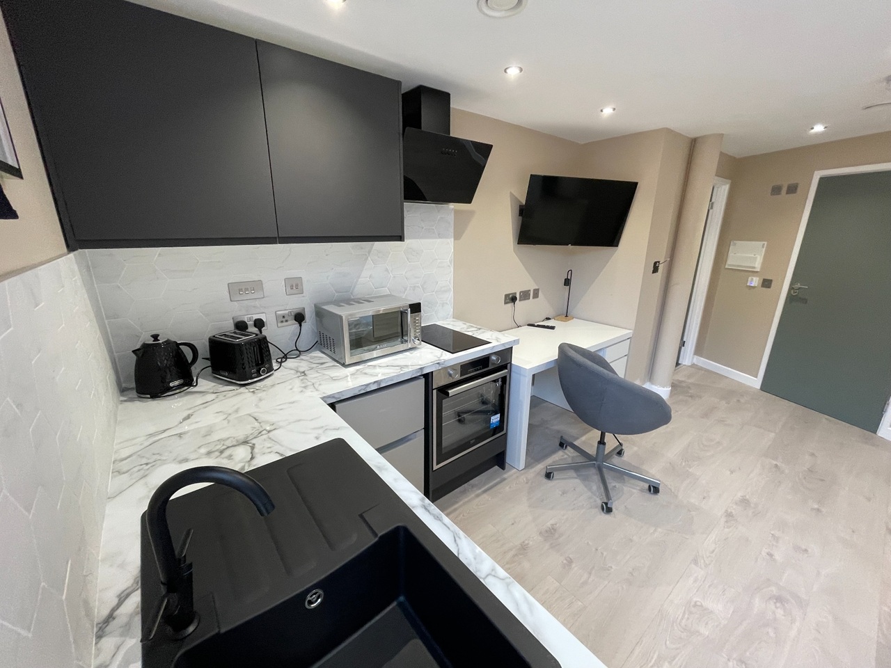 Additional image 5 of Studio Flat, Broad Street, NG1, N1 7GU