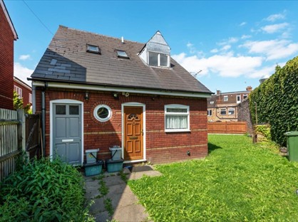 1 Bed Flat, Hamlet Close, SE13