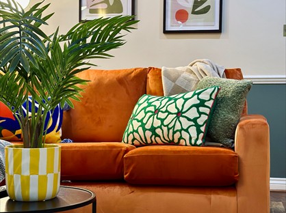 3 Bed Detached House, Whitehill Lane, DA12