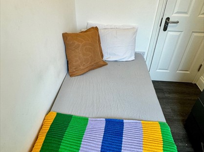 Room in a Shared House, Northolt, UB5