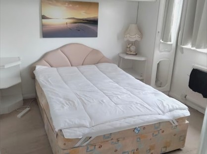 Room in a Shared House, Calbourne Avenue, RM12