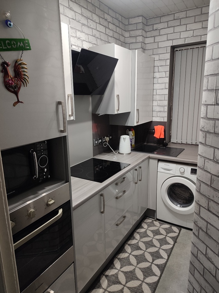 1 Bed Flat, Royston Square, G21, N1 7GU