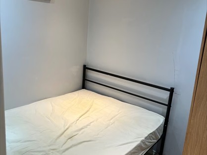 Studio Flat, Eastcote Lane, UB5