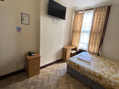 Studio Flat, North Station Road, CO1