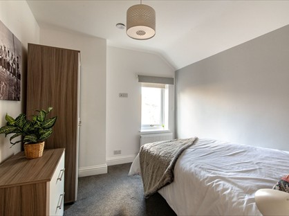 Room in a Shared House, Chalkwell Road, ME10