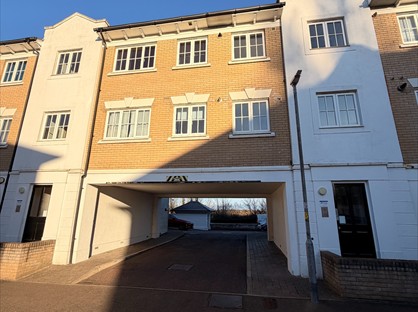 1 Bed Flat, George Williams Way, CO1