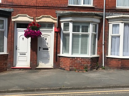 2 Bed Terraced House, Pedmore Road, DY9