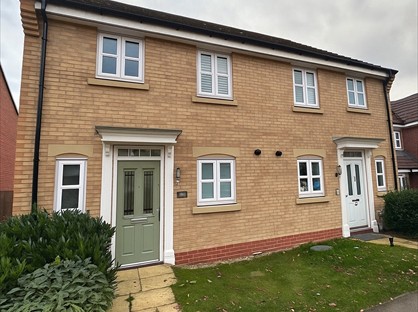 3 Bed Semi-Detached House, Garfield Park, LE8