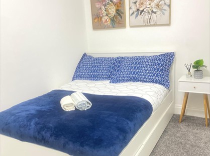 4 Bed Terraced House, Churchill Avenue, ME5