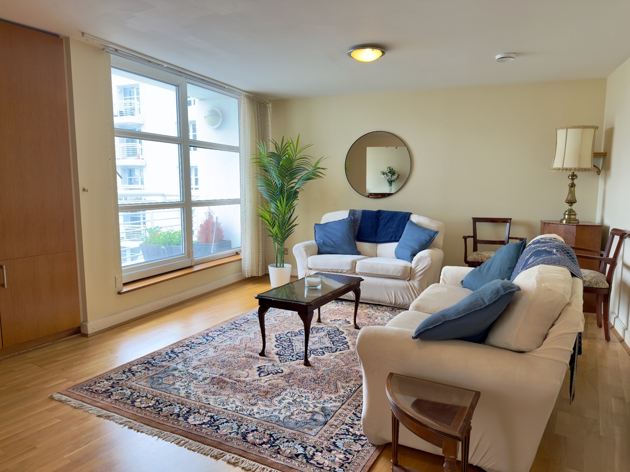 London - 2 Bed Flat, Pierhead Lock, E14 - To Rent Now for £2,600.00 p/m