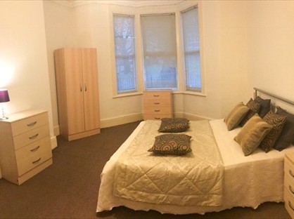 2 Bed Flat, Hugh Gardens, NE4