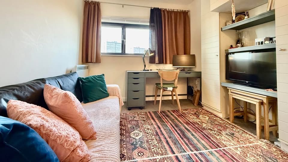 1 Bed Flat, Arsenal, N7