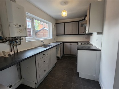 3 Bed Semi-Detached House, Woodlands Road, M8