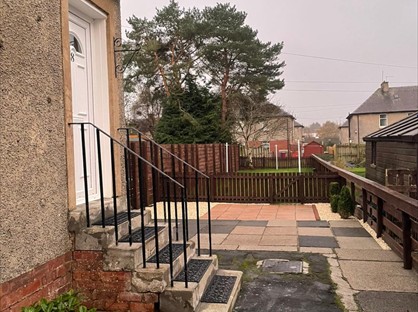 2 Bed Flat, Brook Street, ML10