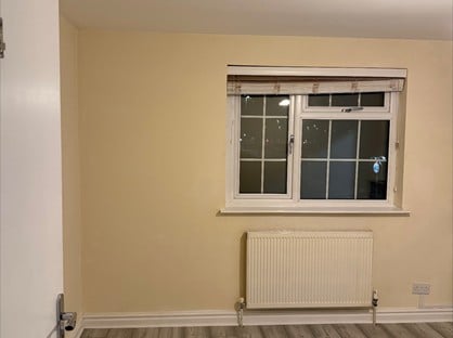 Room in a Shared House, Wetherby Road, LS17