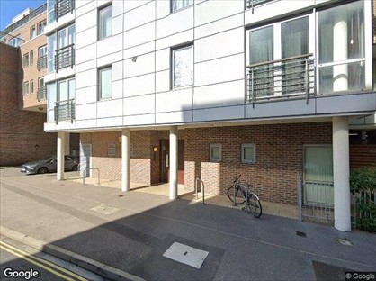 2 Bed Flat, Cross Street, PO1