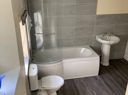 1 Bed Flat, Longton Grove Road, BS23