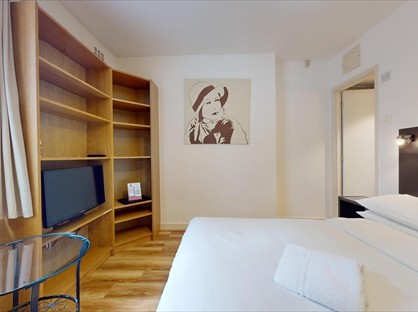 Studio Flat, Bloomsbury, WC1H