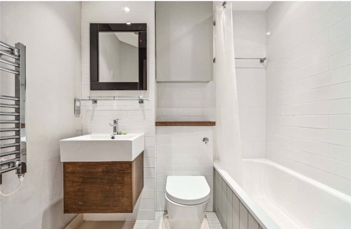 Room in a Shared Flat, Wandsworth, SW18 photo 4