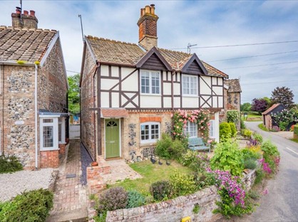 2 Bed Semi-Detached House, Bells Road, CO10