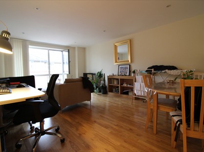 1 Bed Flat, Grant House, SW9