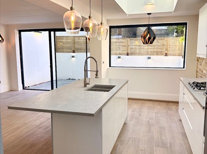 3 Bed Flat, Fernhead Road, W9